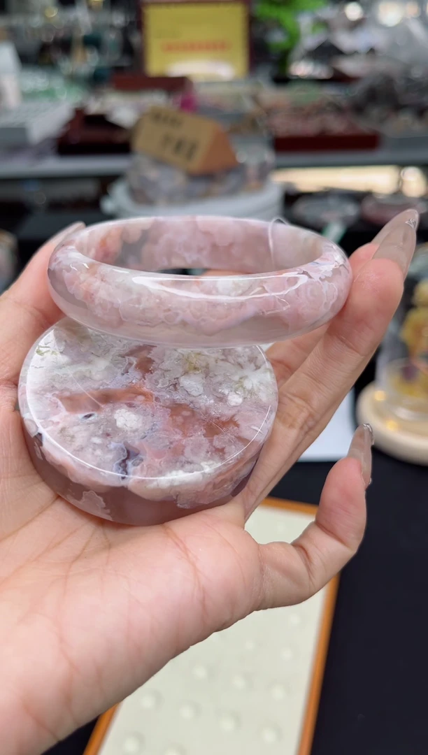 【闪购商品】石英质玉手镯未镶嵌61圈口（赠品镯心）6504029