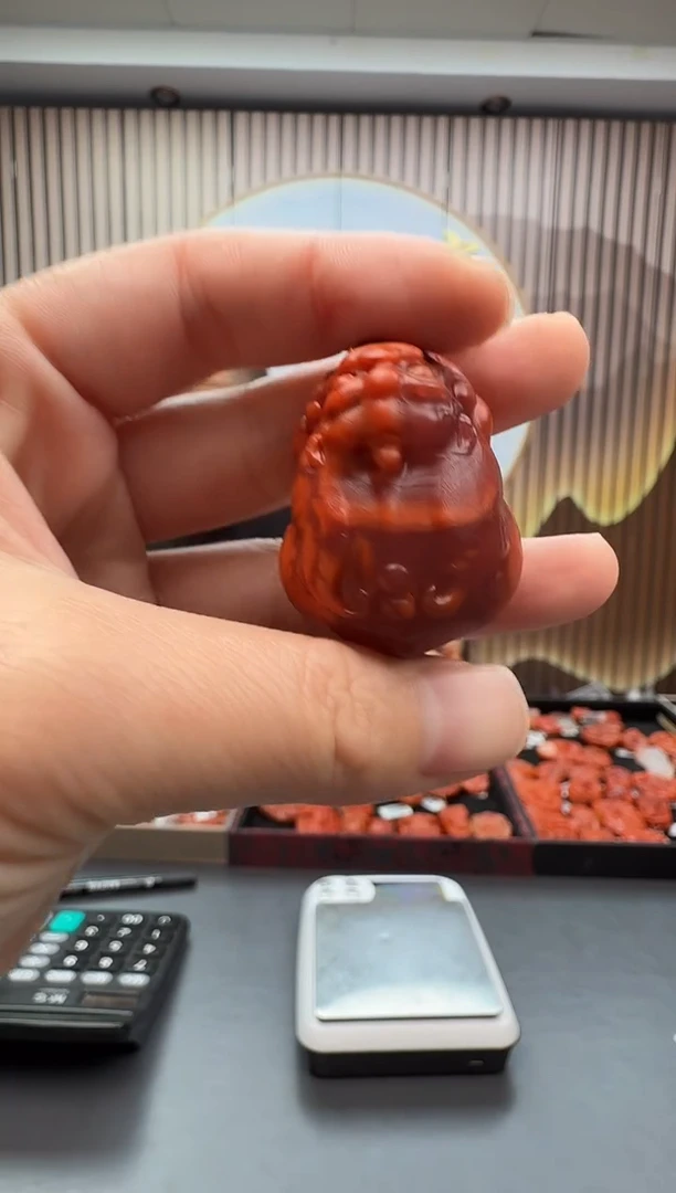 未镶嵌雕刻南红玛瑙090ZB1230产品一个