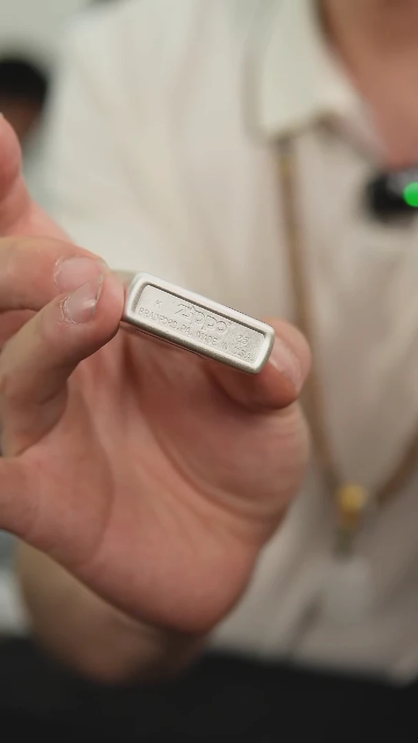 zippo的超级玛丽的打火机