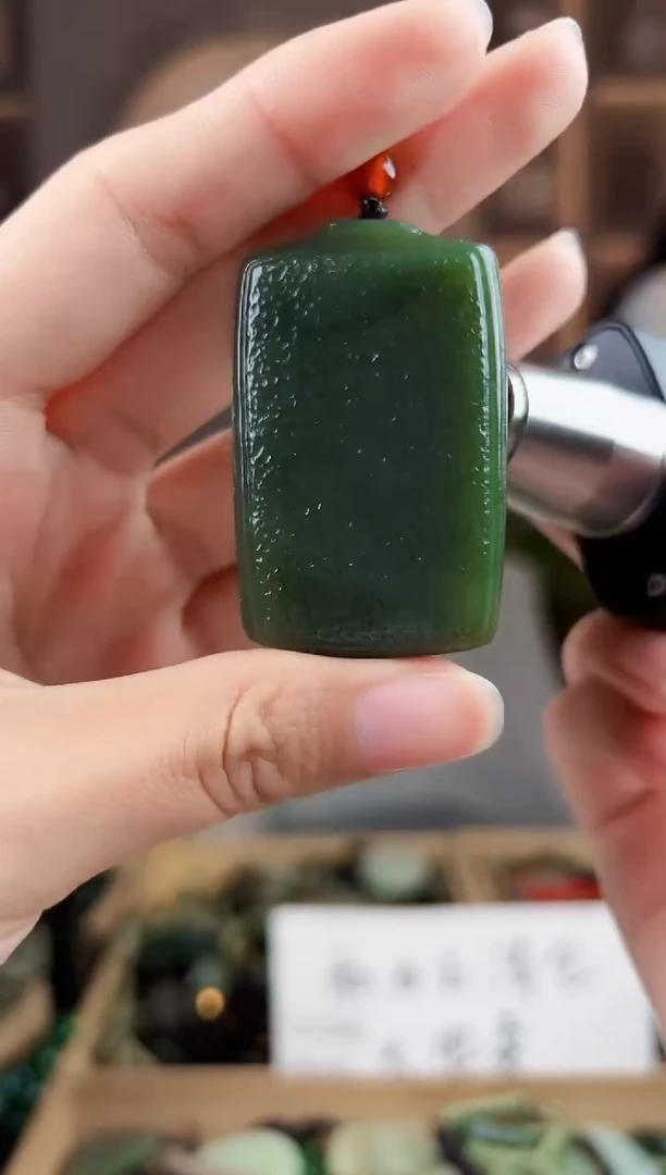 颈饰未镶嵌和田玉拍一发一，多样性发货