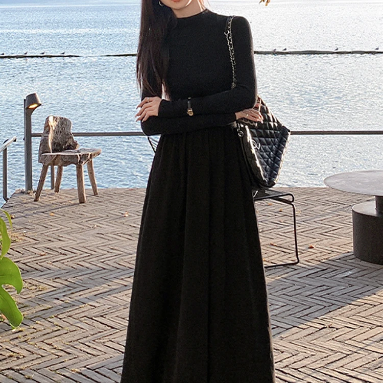 【大眼妹儿专属】赫本风黑色半高领长袖连衣裙女2025新款高级感长裙