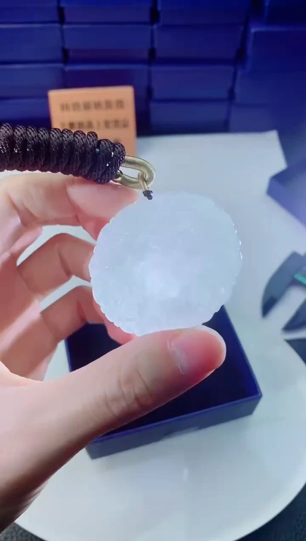 翡翠未镶嵌颈饰1111111111