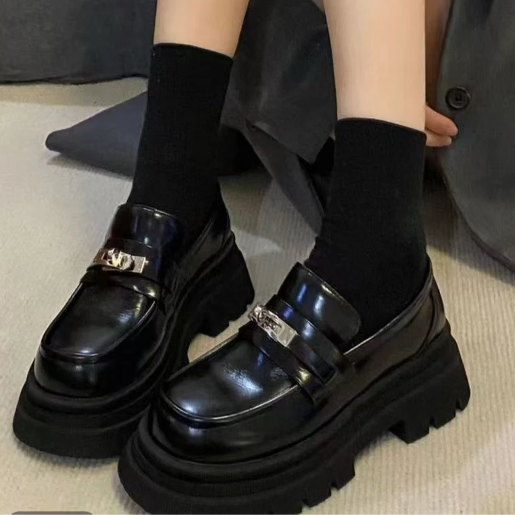 休闲百搭舒适乐福女鞋(以直播为主）