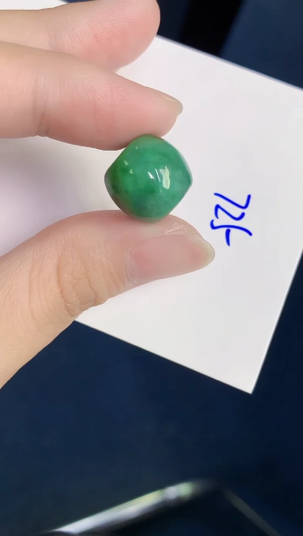 颈饰未镶嵌翡翠天然翡翠缅甸A货