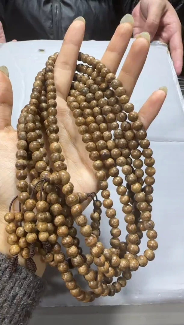 【闪购商品】沉香手串G13土沉0.7多圈多样性发货发其一