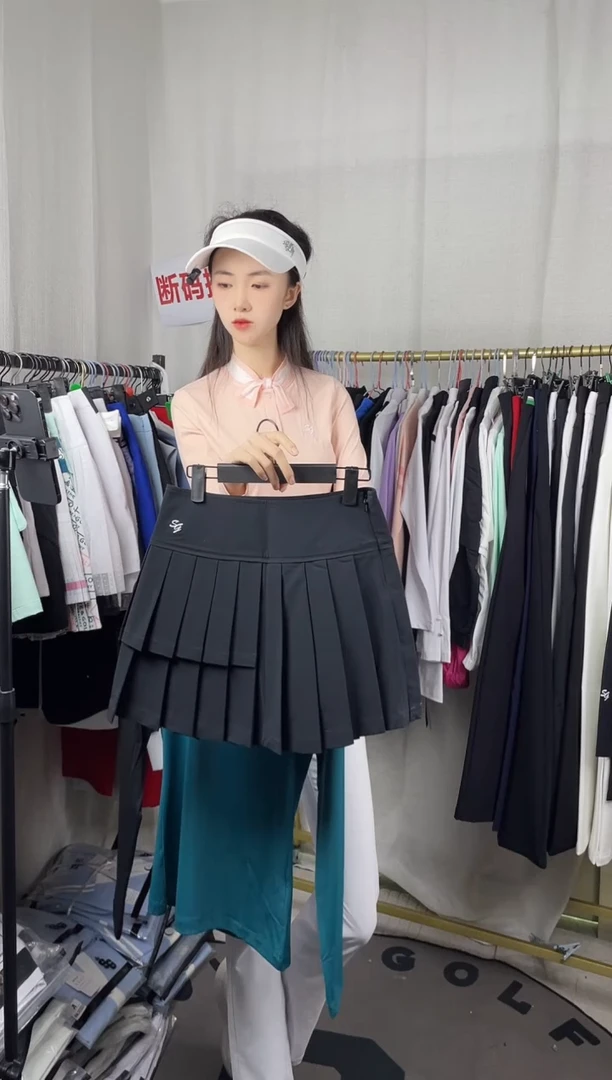 高尔夫黑色短裙M码