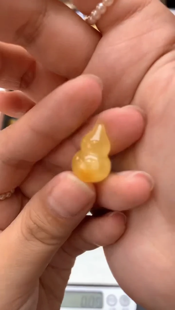 【闪购商品】琥珀珠宝奇石未镶嵌060琥珀蜜蜡花粉有纹小坑介意勿拍