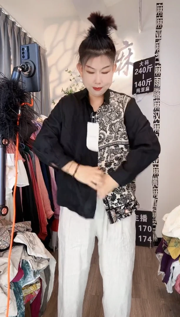 亚麻大码女装上衣