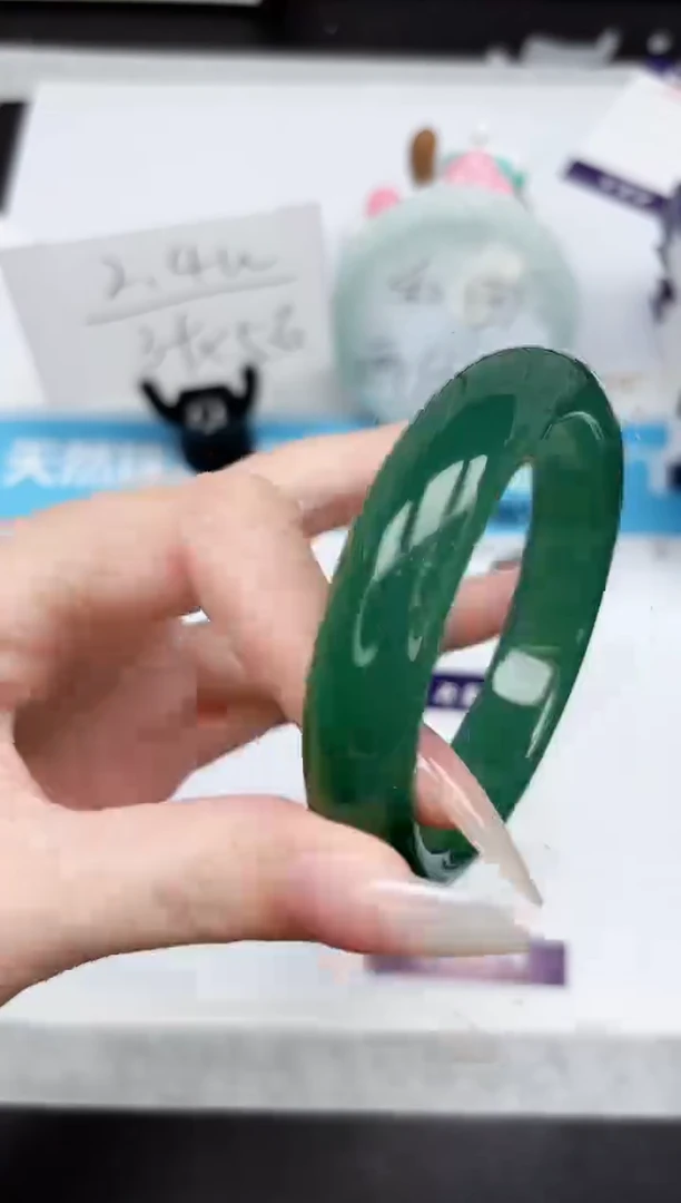 石英质玉手镯未镶嵌162-59.1