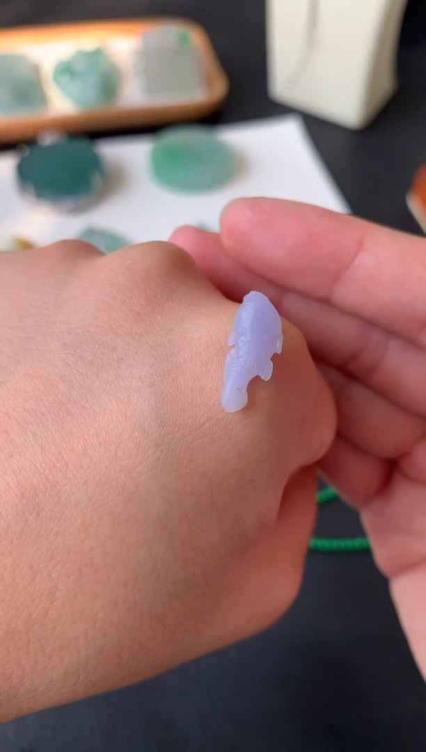 未镶嵌定制翡翠翡翠