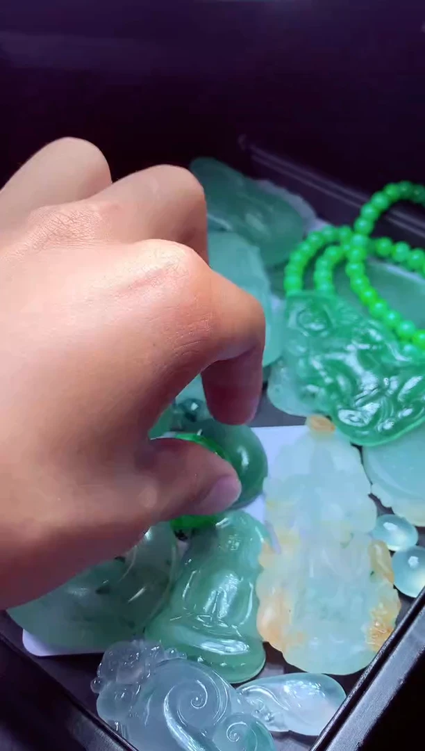 未镶嵌定制翡翠秀*#翡翠毛货定制