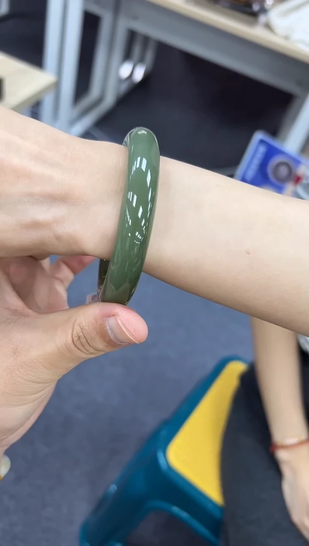 未镶嵌手镯和田玉60  036