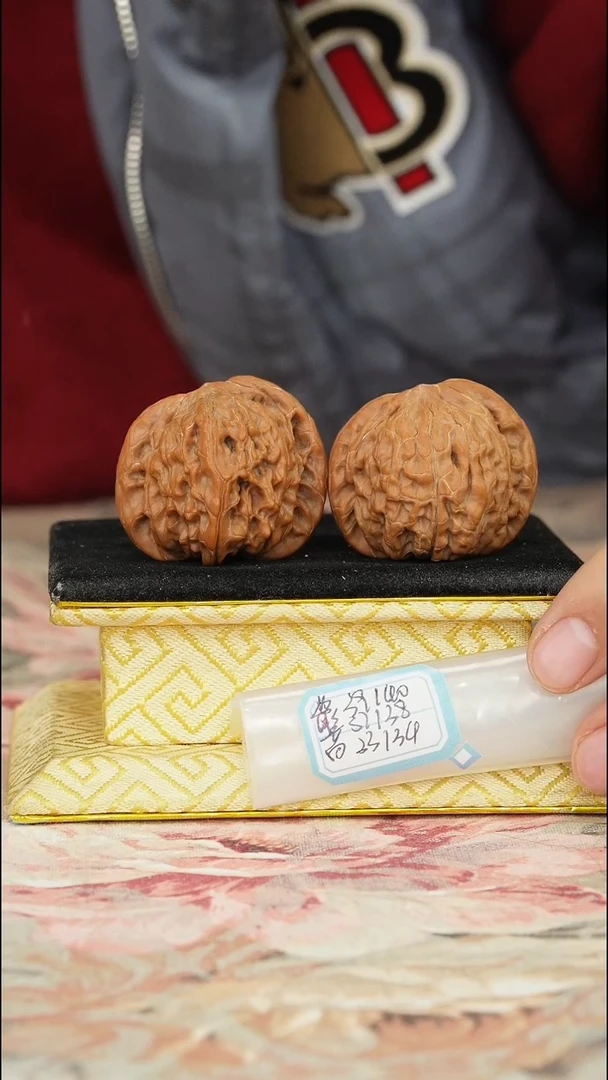 【闪购商品】文玩核桃把件磨盘