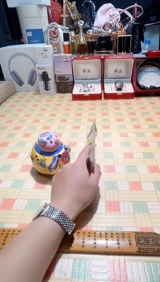 瓷片瓷器 库房到期 全部地板价@@1