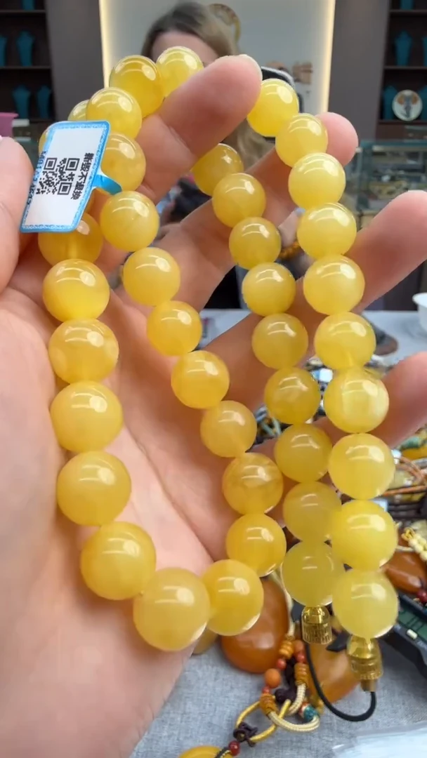 琥珀颈饰未镶嵌214秒拍号 假一罚三