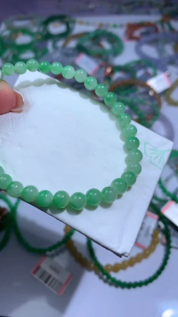 未镶嵌定制翡翠毛货