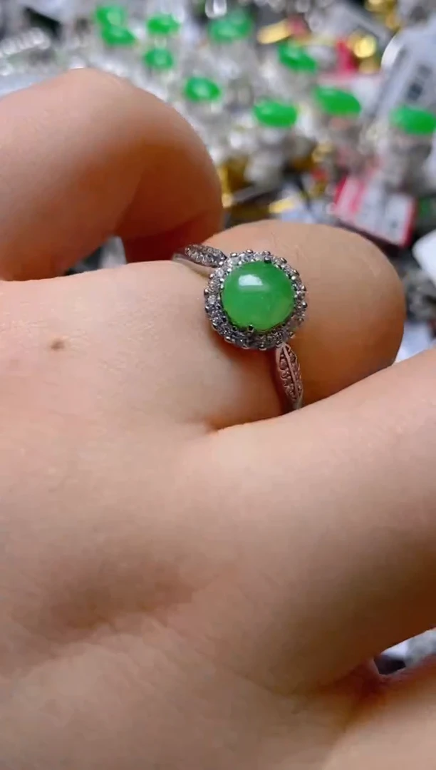 银S925镶嵌戒指翡翠百内无证书