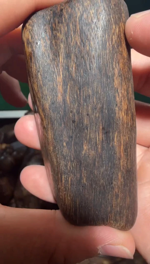 沉香吊坠红土多样性发一