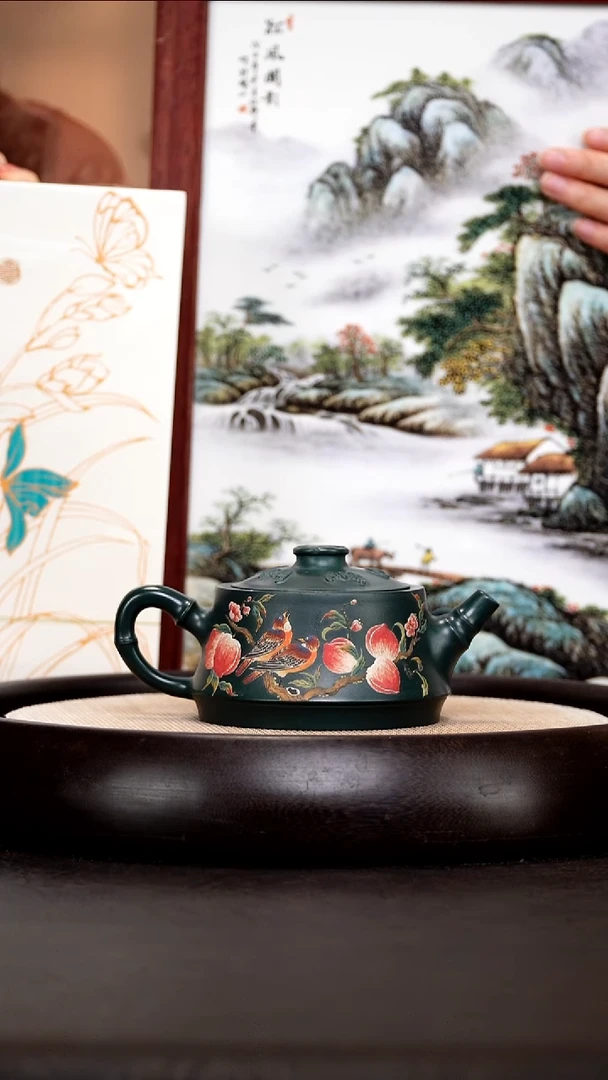 茶壶紫砂XXW31 福桃   绿泥   240cc