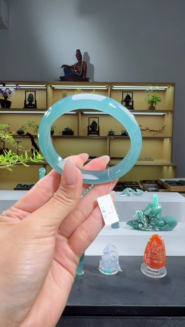 未镶嵌手镯翡翠56圈