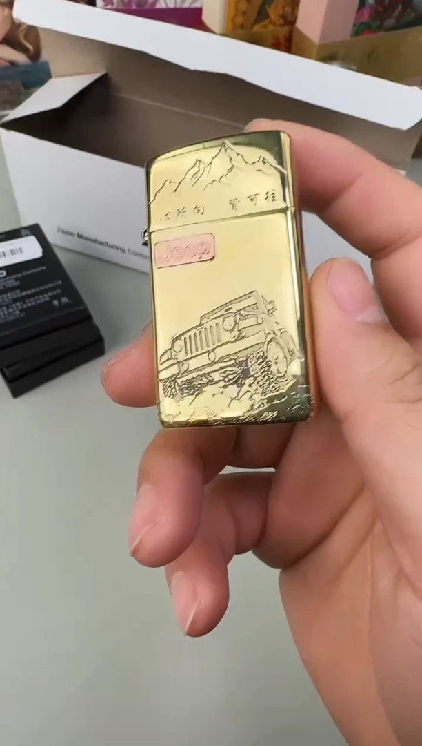 铜纤巧吉普车-紫铜镶嵌（带编号）