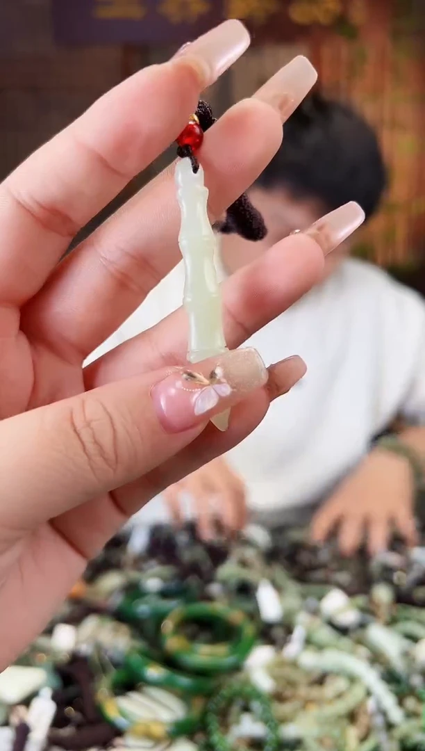 【闪购商品】和田玉颈饰未镶嵌多样性发一