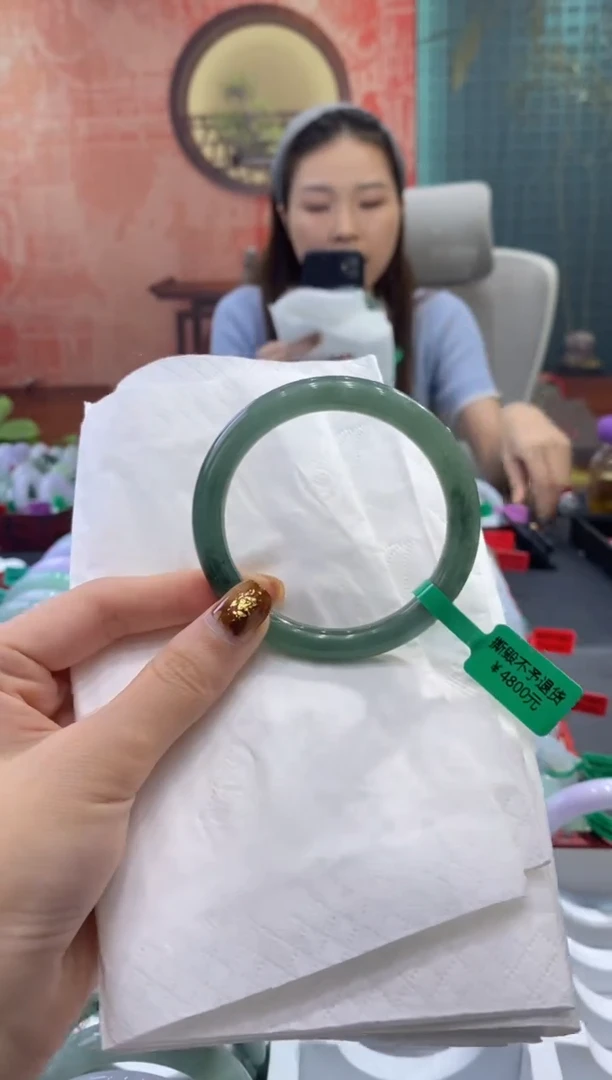 未镶嵌手镯翡翠0046042