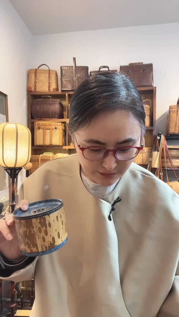 GT13-1云妃铜绿色铜水盂