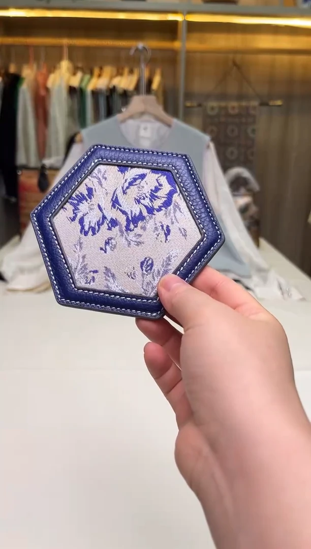 织绣娑*盗精选。