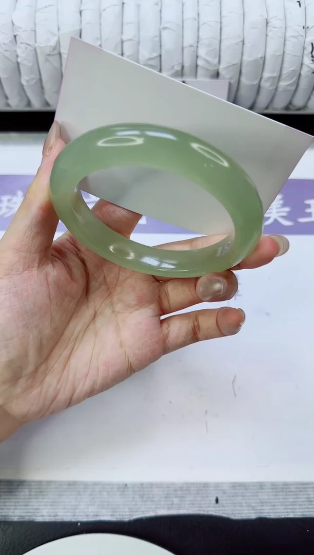 未镶嵌手镯石英质玉20/58