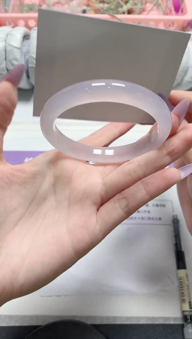 石英质玉手镯未镶嵌267-58.6荔枝