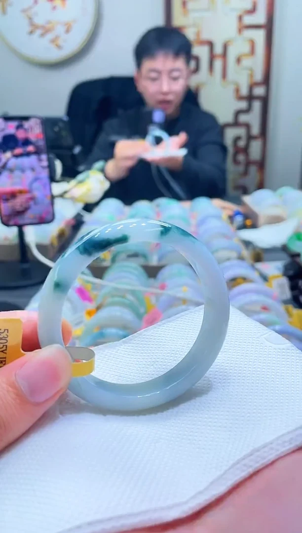 未镶嵌手镯翡翠011-53