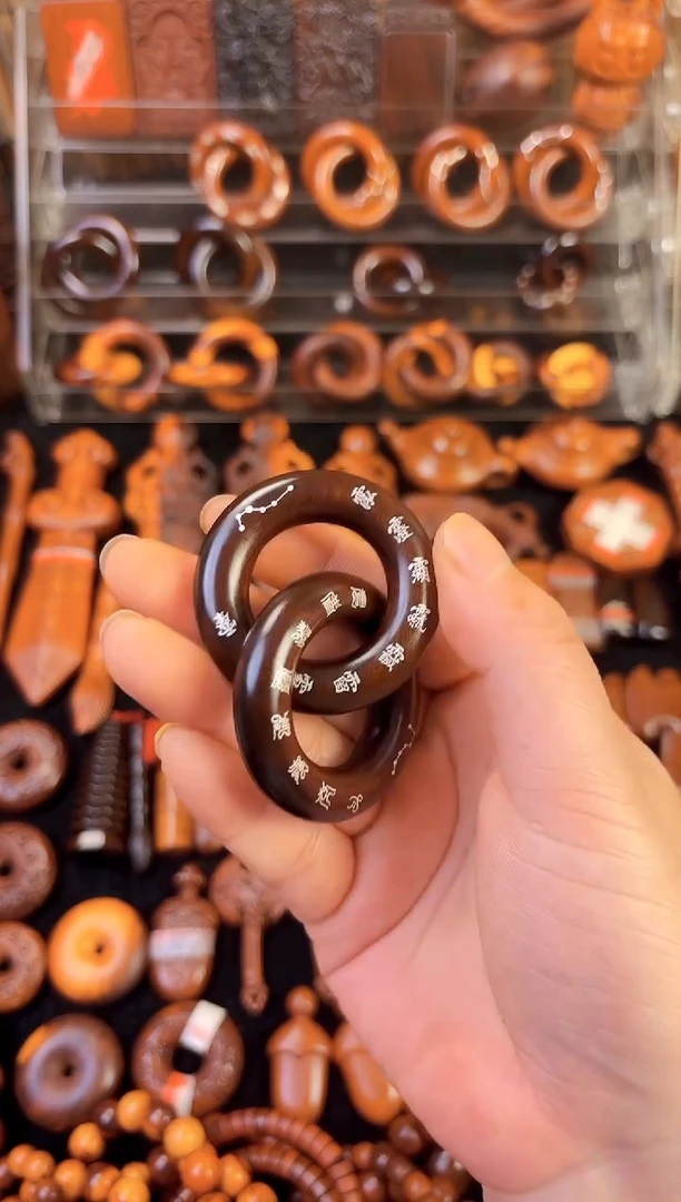 雷枣木玉化料银十字天经乾坤圈  2.5