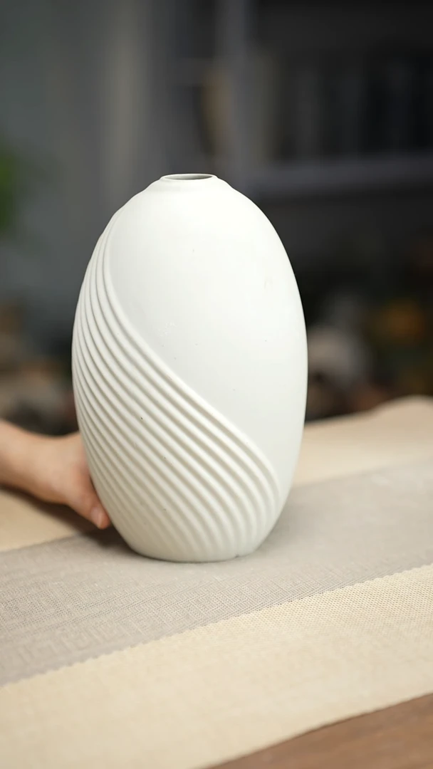 花器斜纹水滴高26