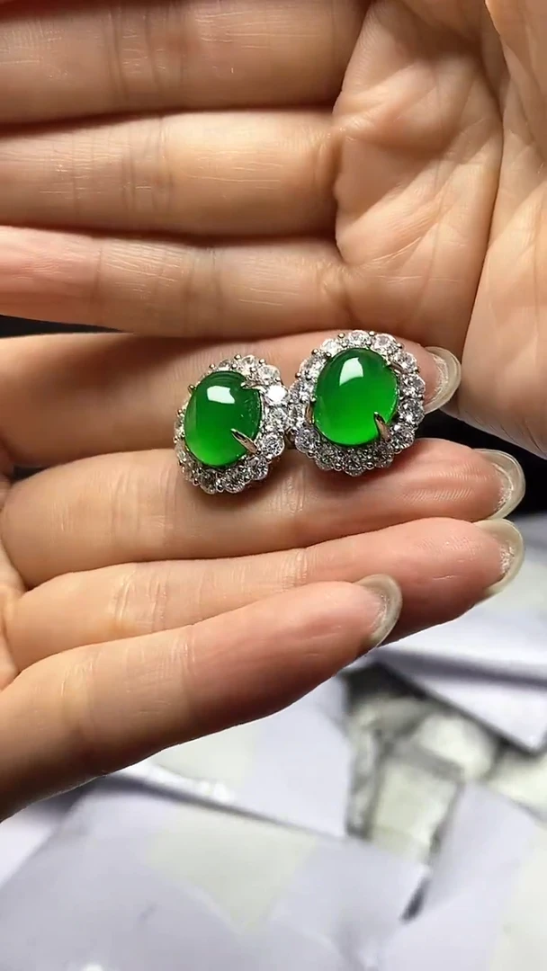 满色吊坠，所见即所得！