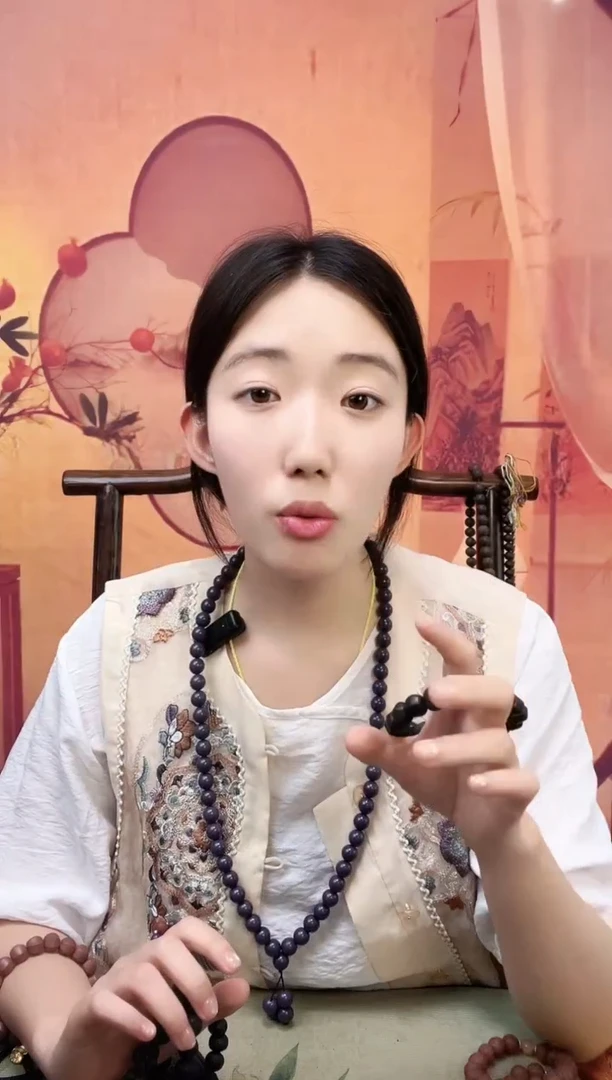 安宫的手串六棱珠