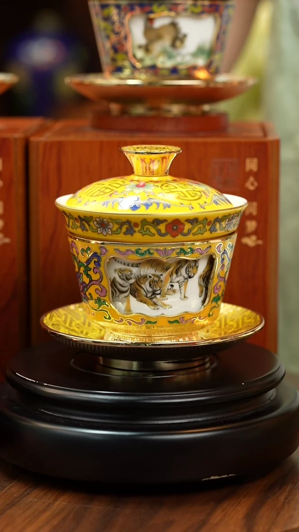 双非遗大师 旋转盖碗 虎虎生威