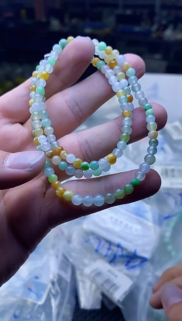 定制翡翠未镶嵌天然缅甸A货翡翠，多样性发货，拍一发一