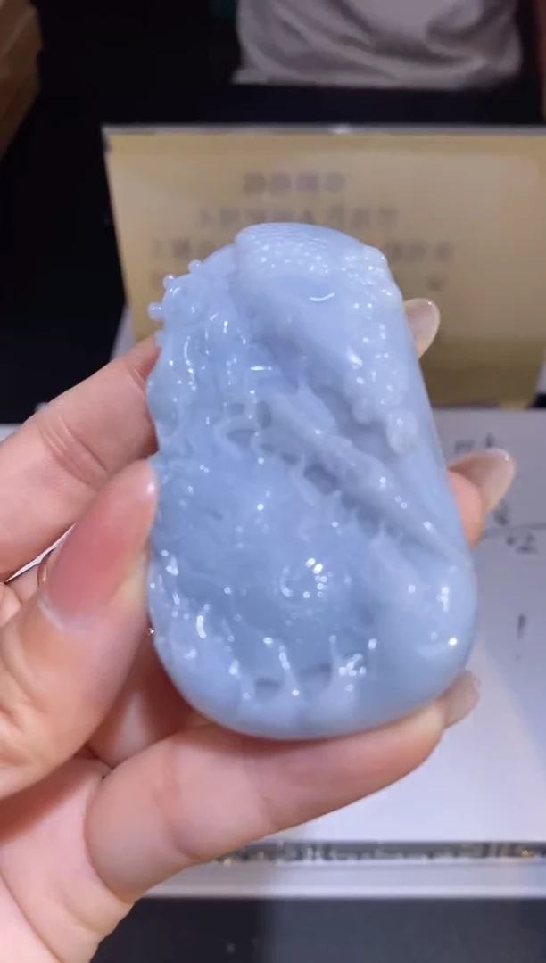 颈饰未镶嵌翡翠37638