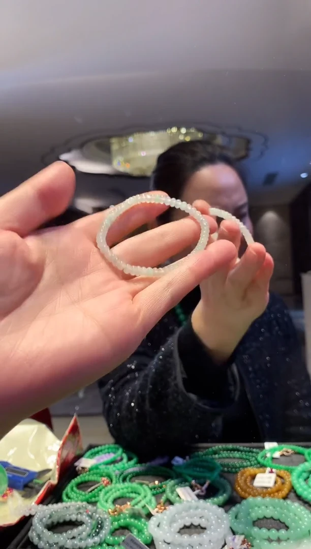 【闪购商品】翡翠手串未镶嵌手串