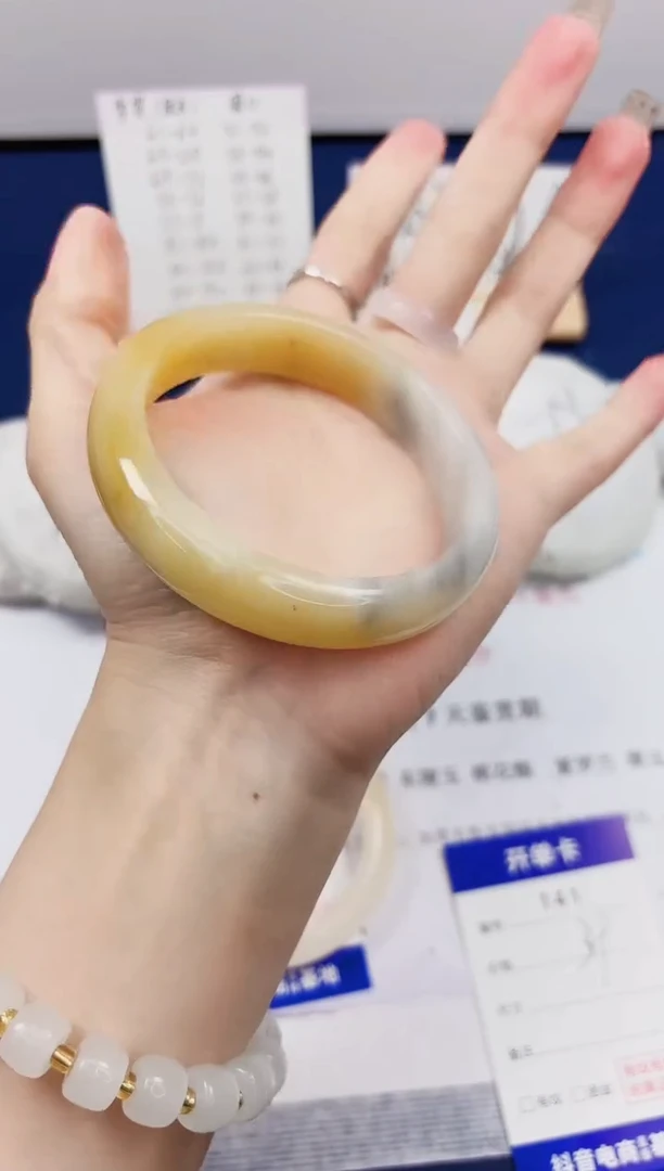 【闪购商品】石英质玉手镯未镶嵌141-财气镯-圈口60