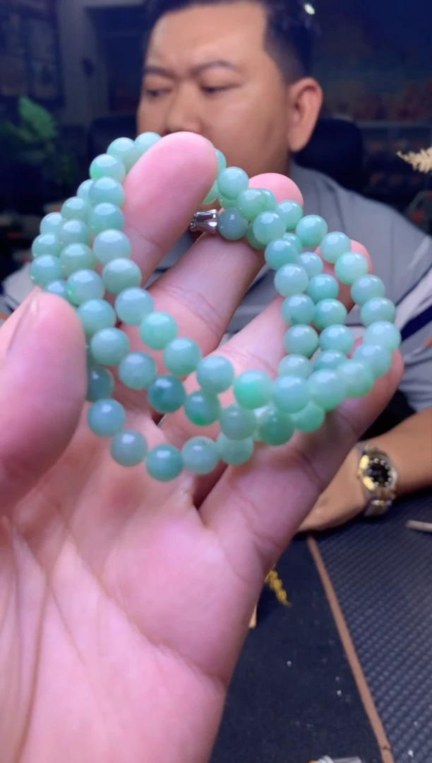 定制翡翠未镶嵌天然缅甸A货翡翠，多样性发货，拍一发一