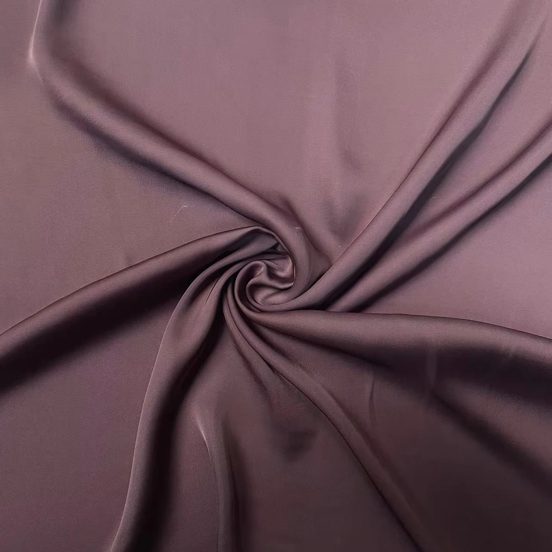 紫红色天丝缎弹力时尚面料（不支持7天无理由）