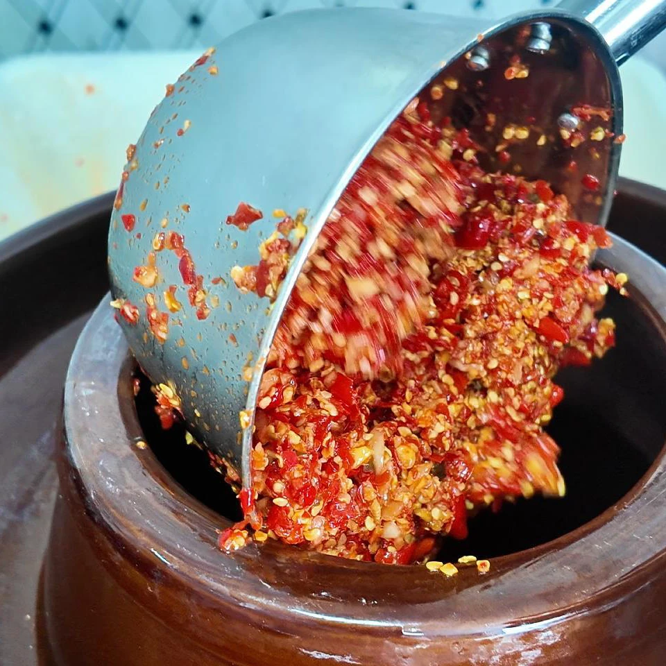 隆回手工剁辣椒 辛香爆辣 好吃开胃 家乡的味道