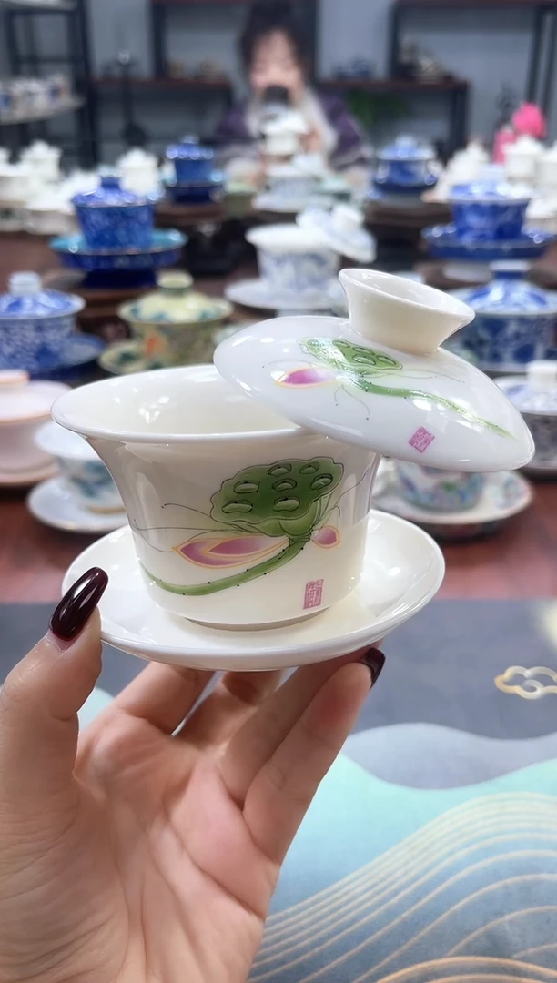 【闪购商品】小号鱼戏荷莲马蹄盖碗