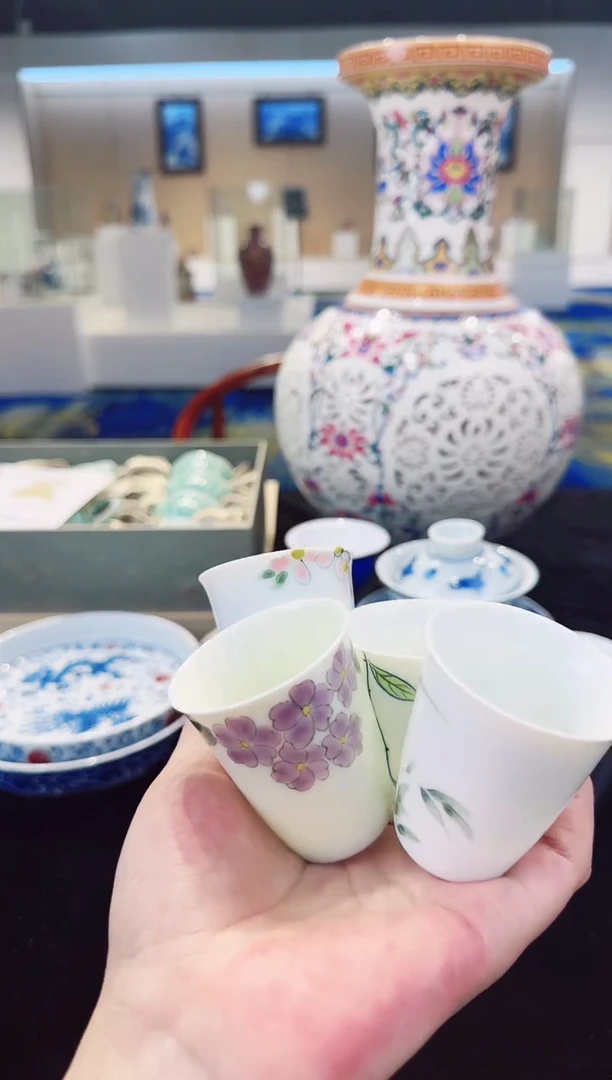 1景德镇陶瓷不同画片