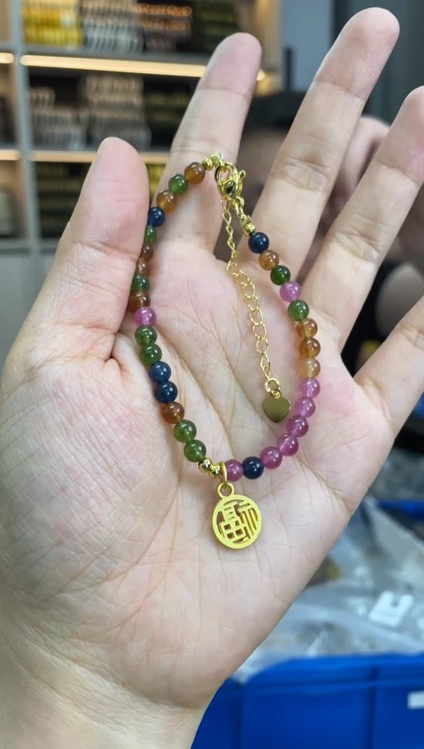 ·未镶嵌碧玺多样性发一件