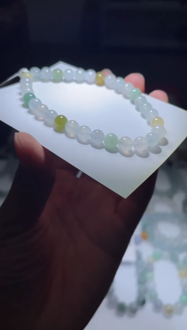 未镶嵌手串翡翠翡翠