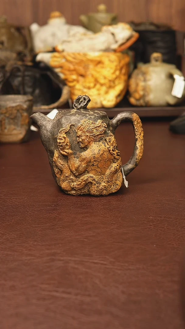 色*冰碛岩火神祝融石壶