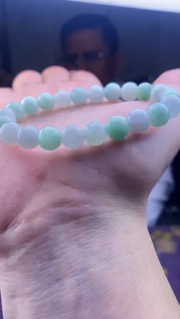 定制翡翠未镶嵌天然缅甸A货翡翠，多样性发货，拍一发一
